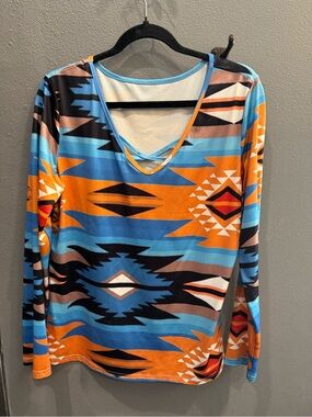 V-Neck Aztec Print Long Sleeve Tee in Blue & Orange